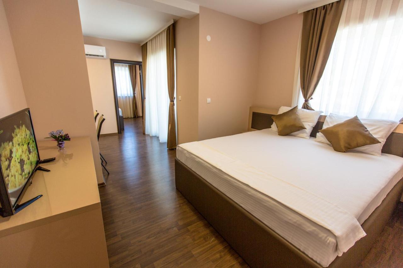 Atlantic Hotel Dobra Voda Zewnętrze zdjęcie