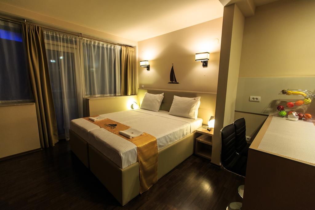 Atlantic Hotel Dobra Voda Zewnętrze zdjęcie