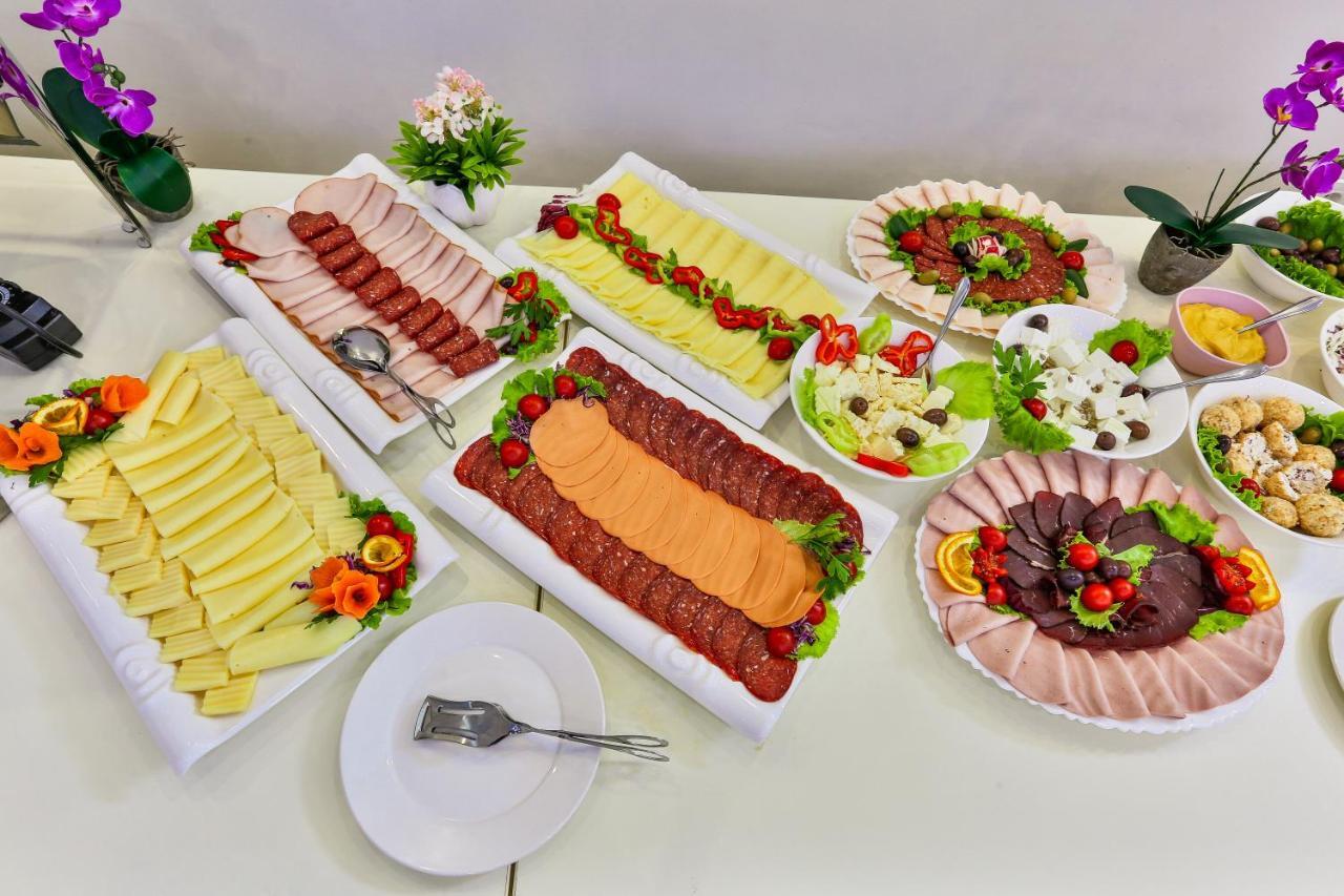 Atlantic Hotel Dobra Voda Zewnętrze zdjęcie